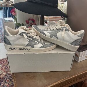 BRAND NEW Golden Goose Ball Star size 37